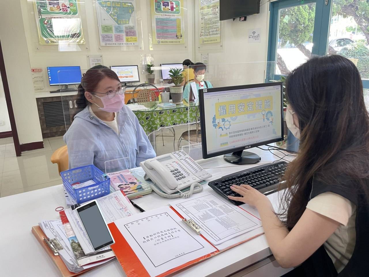 強化版僱用安定措施上路！ 中彰投分署推四步驟引導等多項貼心服務 助企業與勞工安心渡難關